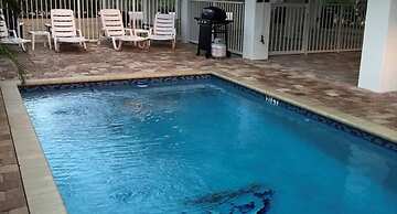 5 Beautiful 4 Bed 3 Bath Pool Home w Free Dock
