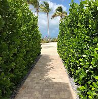 7 Waterfront 4bed 3bath Pool Home