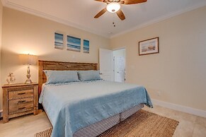 2 Beautiful 4 Bed 3 Bath Pool Home w Free Dock