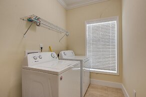 2 Beautiful 4 Bed 3 Bath Pool Home w Free Dock