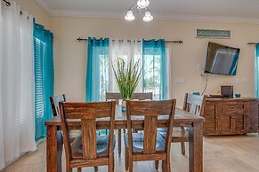 3 Beautiful 4 Bed 3 Bath Pool Home w Free Dock