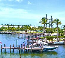 8 Waterfront 4 Bed 3 Bath Pool Home w Free Dock