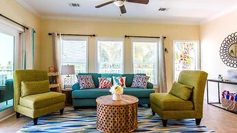 8 Waterfront 4 Bed 3 Bath Pool Home w Free Dock