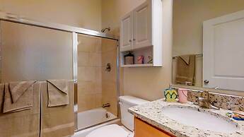 8 Waterfront 4 Bed 3 Bath Pool Home w Free Dock