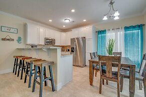 4 Beautiful 4 Bed 3 Bath Pool Home w Free Dock