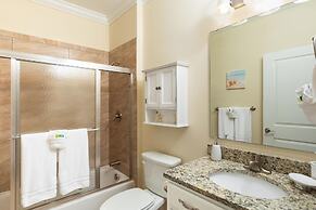 1 Beautiful 4 Bed 3 Bath Pool Home w Free Dock