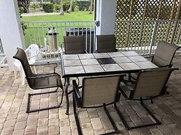 1 Beautiful 4 Bed 3 Bath Pool Home w Free Dock