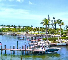 1 Beautiful 4 Bed 3 Bath Pool Home w Free Dock