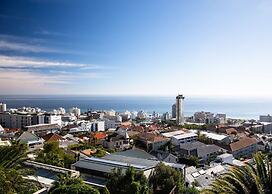 Ocean View Villa in Cape Town