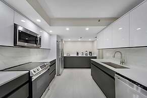 City Vibes Ocean View Next to Art Basel