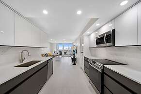 City Vibes Ocean View Next to Art Basel