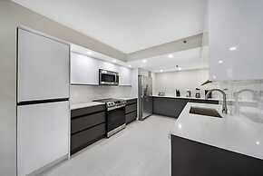 City Vibes Ocean View Next to Art Basel