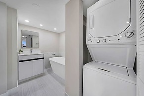 City Vibes Ocean View Next to Art Basel