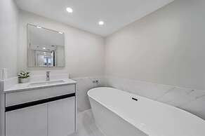 City Vibes Ocean View Next to Art Basel