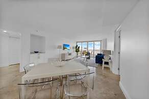 The Grand Oasis in Miami