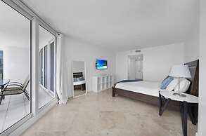 The Grand Oasis in Miami