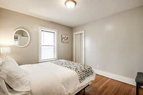 Shiny and Comfortable Oakland House 3 car Driveway