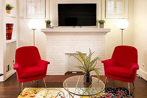 Gather Around the Mid-century Table at a Tranquil Haven