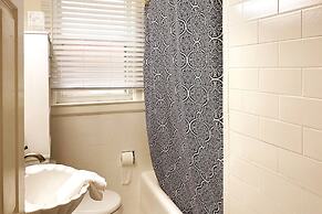 Gather Around the Mid-century Table at a Tranquil Haven