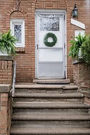 Gather Around the Mid-century Table at a Tranquil Haven