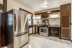 Glamorous Green Beauty in the Heart of University District 15min to Do