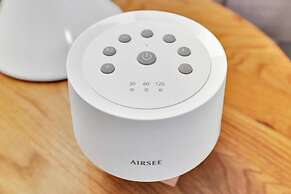 Designer Coastal Paradise w Pool - Steps to Beach