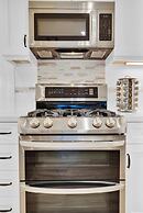 Designer Coastal Paradise w Pool - Steps to Beach