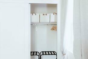 Mediterranean Modern Steps to Beach Dining w Spa