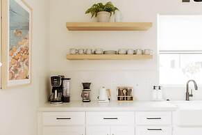 Mediterranean Modern Steps to Beach Dining w Spa