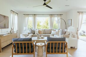 Mediterranean Modern Steps to Beach Dining w Spa