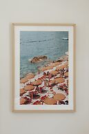 Mediterranean Modern Steps to Beach Dining w Spa