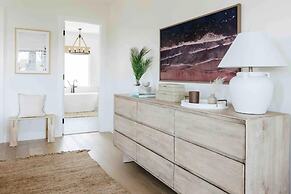 Mediterranean Modern Steps to Beach Dining w Spa