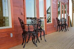 Skyline Splendor Luxe Retreat With Breathtaking Views Over Downtown Ga