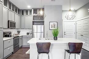 Luxury Apartment Near Emory Hospital University