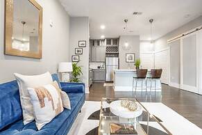 Luxury Apartment Near Emory Hospital University