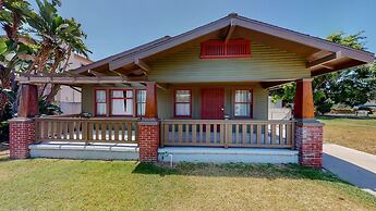 Cozy Alhambra 3BR Near Downtown Los Angeles