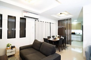 3bd Lux City Oasis LAS Pinas