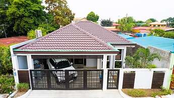 3bd Lux City Oasis LAS Pinas