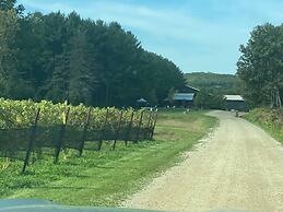 Countryside Close to Amherst Umass and Noho