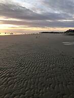 Beautiful Priscillabeach Few Min Walk to Beach