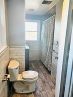 All New Beautiful Priscilla Beach House Ocean View