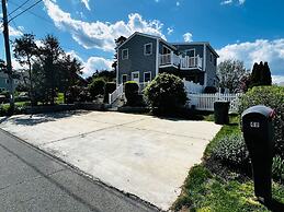 All New Beautiful Priscilla Beach House Ocean View