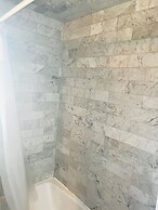 All New Beautiful Priscilla Beach House Ocean View