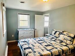 All New Beautiful Priscilla Beach House Ocean View