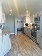 All New Beautiful Priscilla Beach House Ocean View