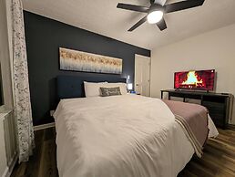 1303 Colony Dr Marietta - Full Home