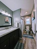 1303 Colony Dr Marietta - Full Home