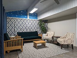 1303 Colony Dr Marietta - Full Home