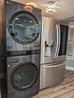 1303 Colony Dr Marietta - Full Home