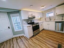 1303 Colony Dr Marietta - Full Home